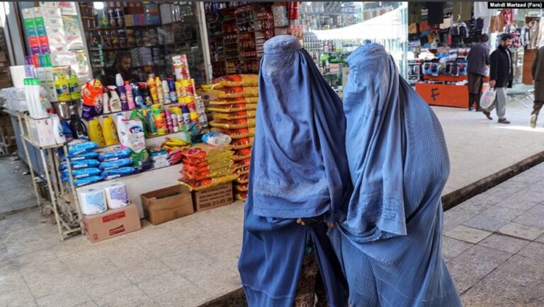 اسلامي امارت: په ټول هېواد کې مو د حجاب د طرحې پر تطبيق کار پيل کړی