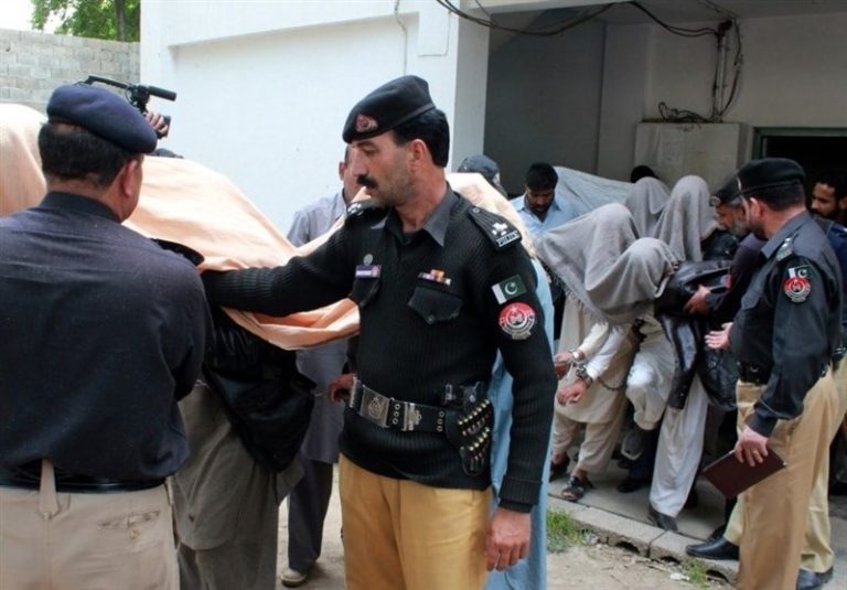 پولیس پاکستان افغان‌های دارای مدرک را نیز زندانی می‌کند