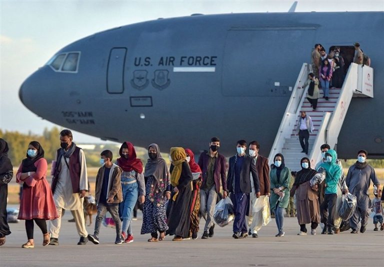 بی‌سرنوشتی پناه‌جویان افغان در آمریکا